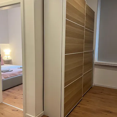 Modern Penthouse In A Century Old Building Budapešť