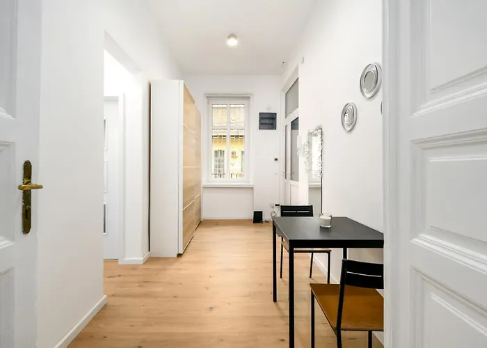 Lejlighed Modern Penthouse In A Century Old Building- 2 Br- Ac
